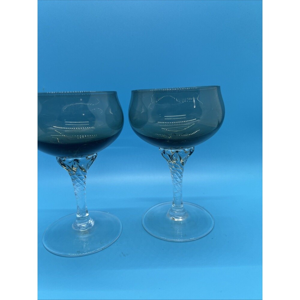 2 SASAKI CORONATION SMOKE GREEN WINE CORDIALS GLASS TWIST STEM vintage cocktail